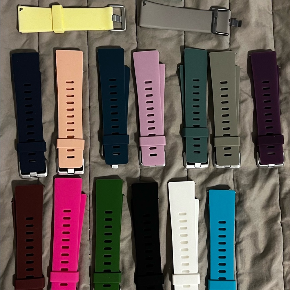 FITBIT LITE BUNDLE - Picture 2 of 7